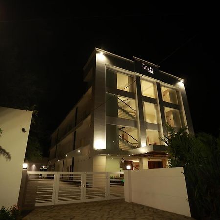 The Gold Hotel Palakkad Exterior foto