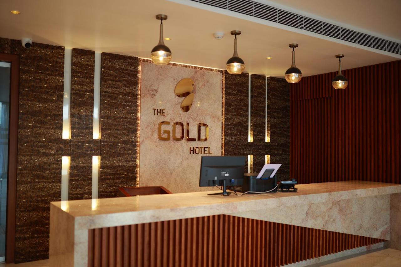 The Gold Hotel Palakkad Exterior foto